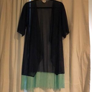 LuLaRoe Monroe Kimono